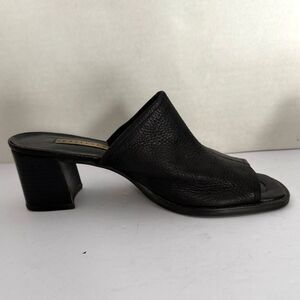 Apostrophe Black Pebbled Leather Open-toe Block Heel Mule, 8.5, Quiet Luxury
